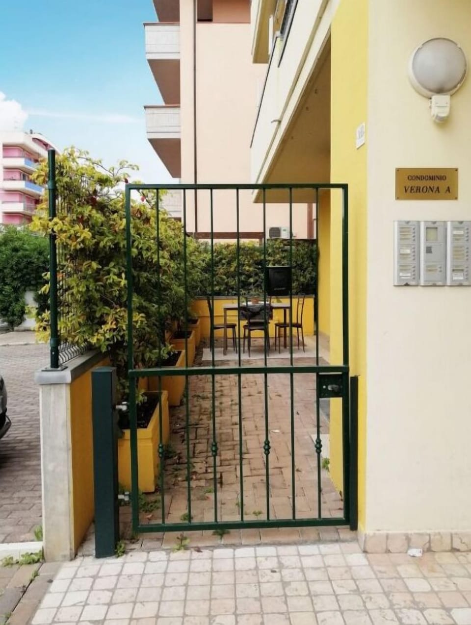 Terrace/patio