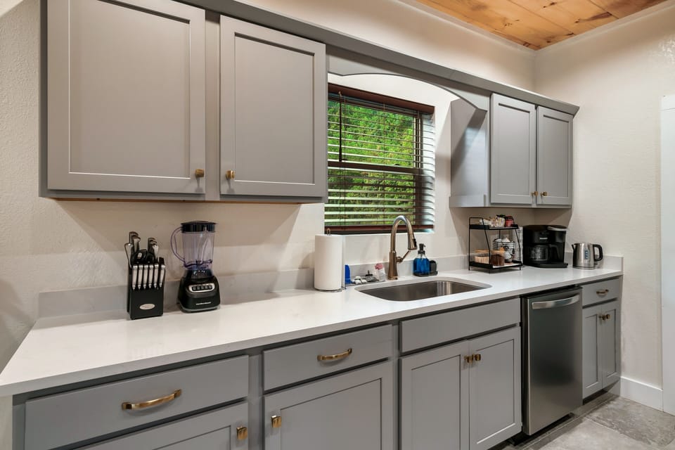 A knife block, blender, toaster, and crock pot (not shown) are also available. 