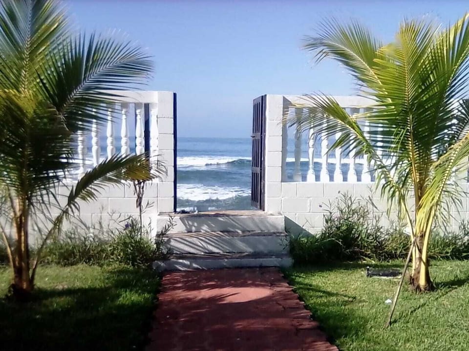 Entrance onto the beach