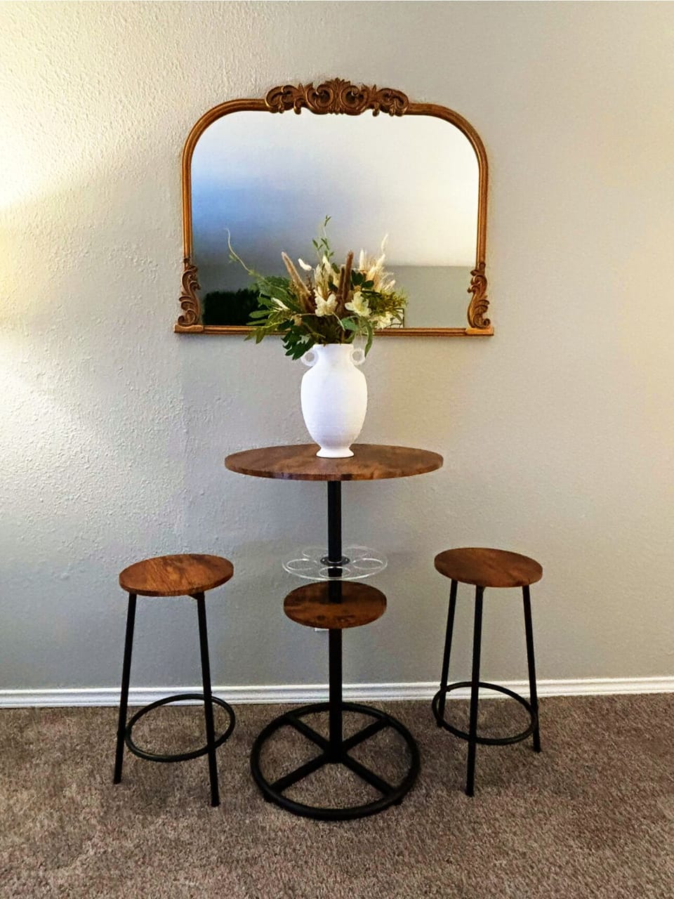 Private bistro in the Master suite