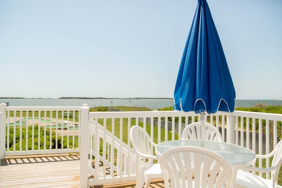 Sip morning coffee on the breezy deck overlooking the bay.