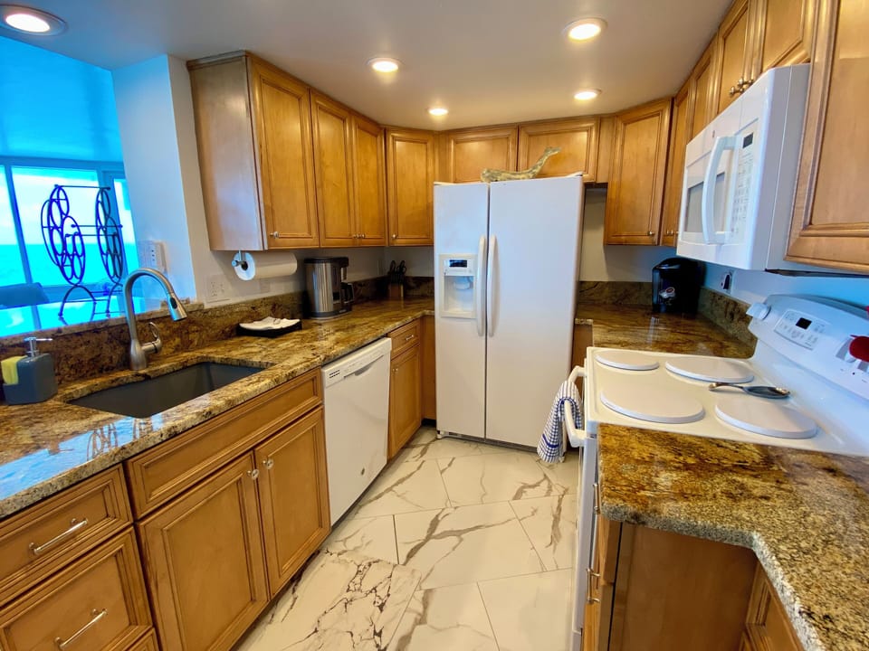 Fully equipped kitchen including all cookware, utensils, dishes and more!