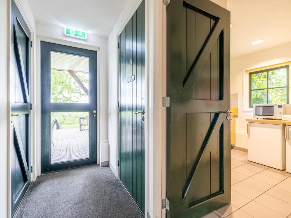 Entrance / Reception
