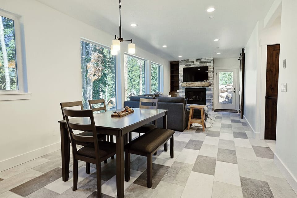 Lower Level Dining Area