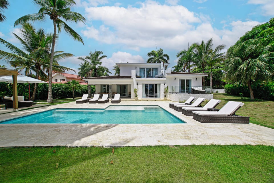 Holiday Vacation Home in Puerto Plata - Pool