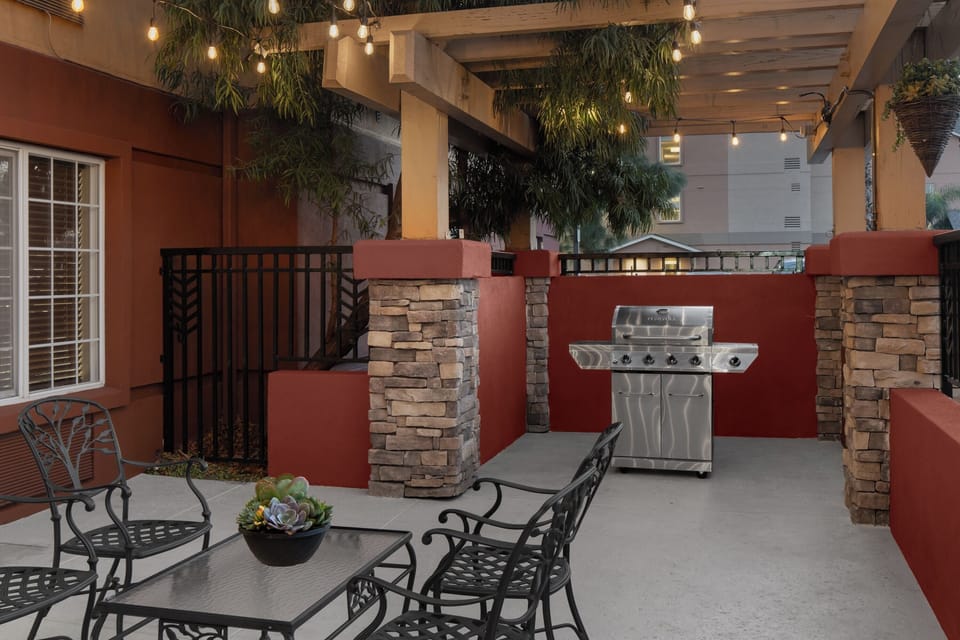BBQ facilities/picnic area