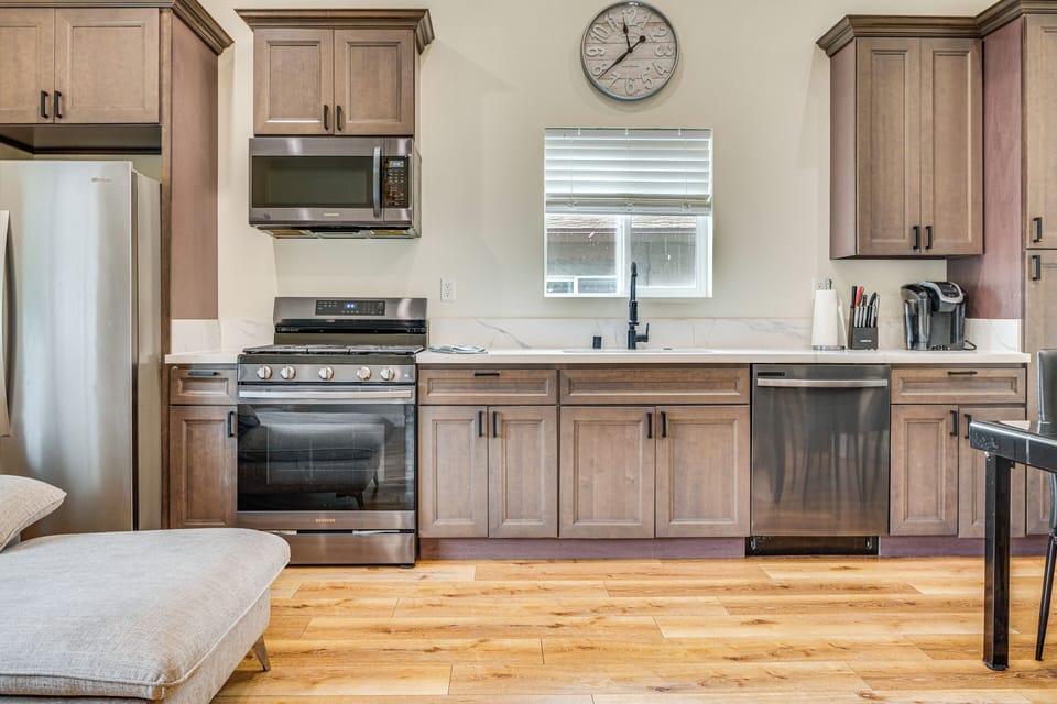 Kitchen | Cooking Basics | Keurig Coffee Maker | Toaster