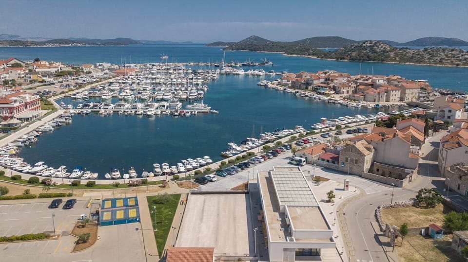 Marina
