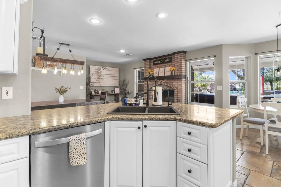 Kitchen 2