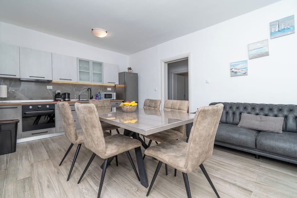 Apartment Lilac (11096-A1) - Arbanija (Ciovo) Apartment in Split-Dalmatia County