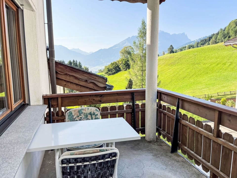 Sky, Mountain, Green, Building, Shade, Tree, Wood, Porch, Window, Leisure
