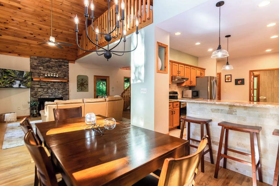 Sunny open concept area always feels welcoming!