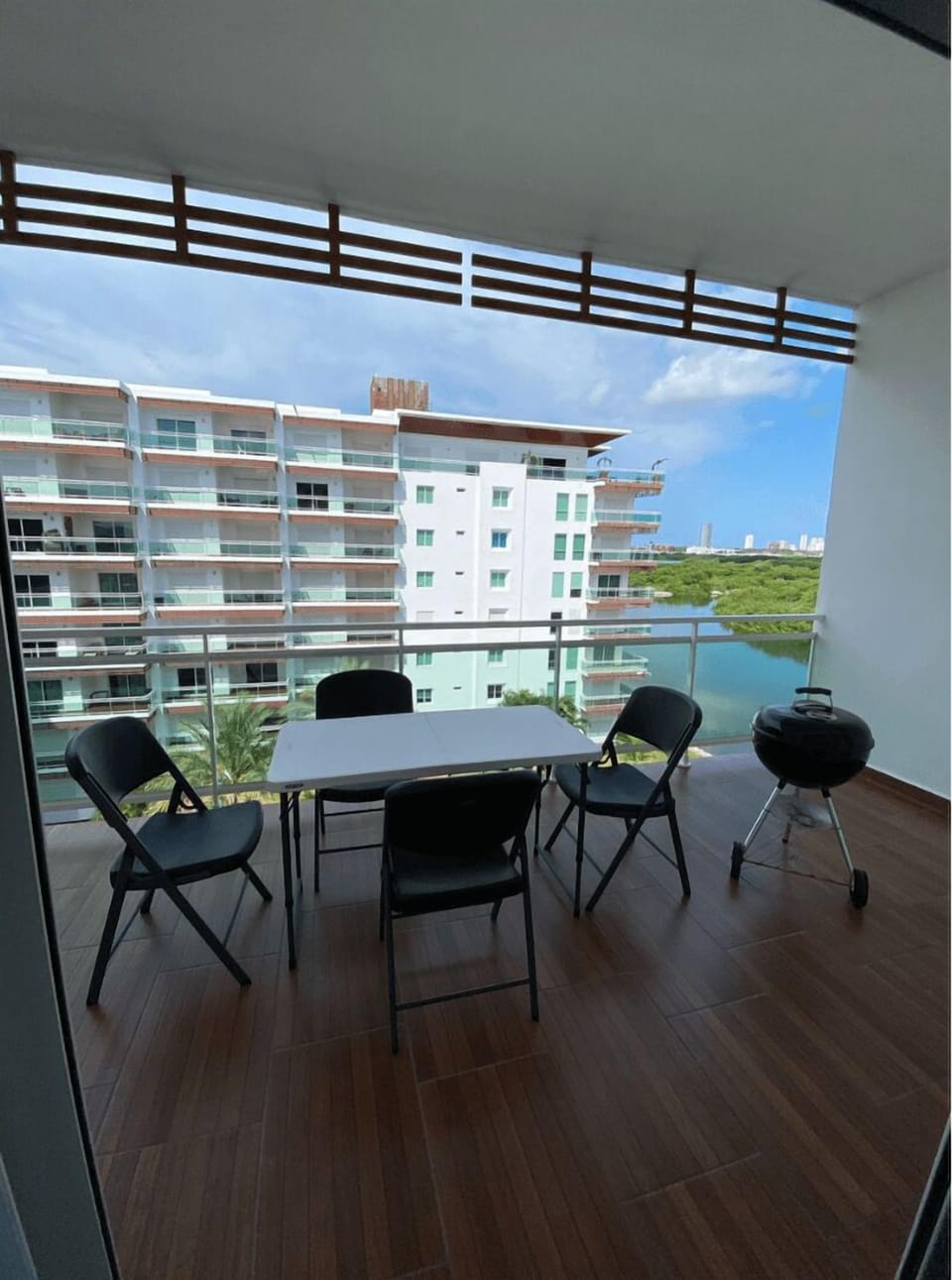 Balcony / Terrace