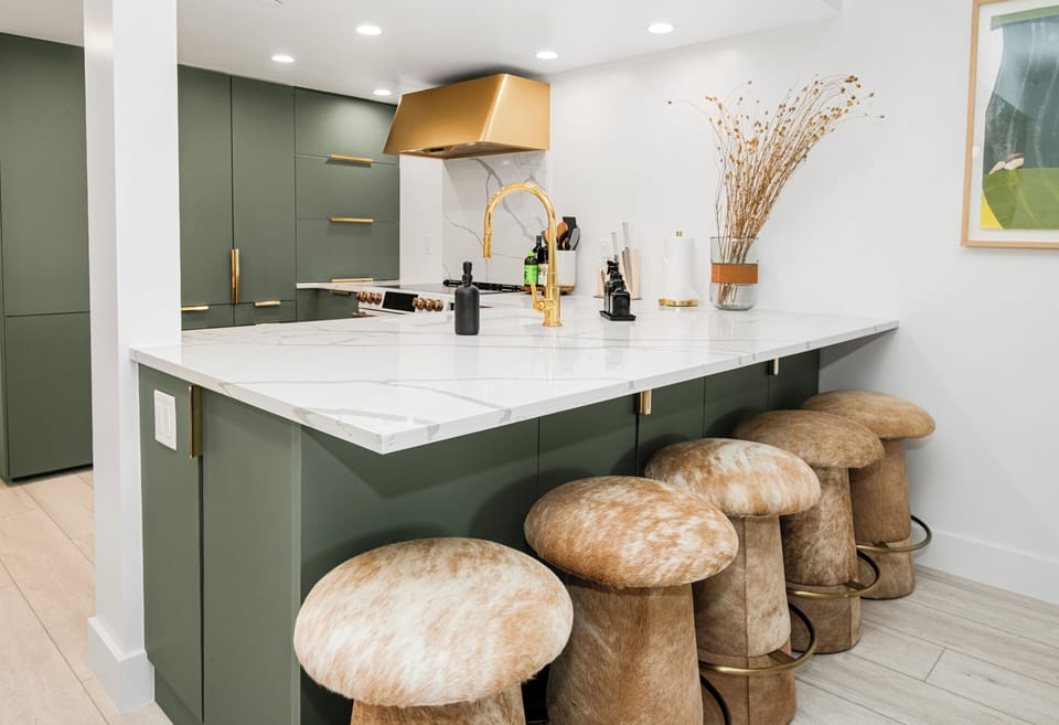 Kitchen Counter Seating