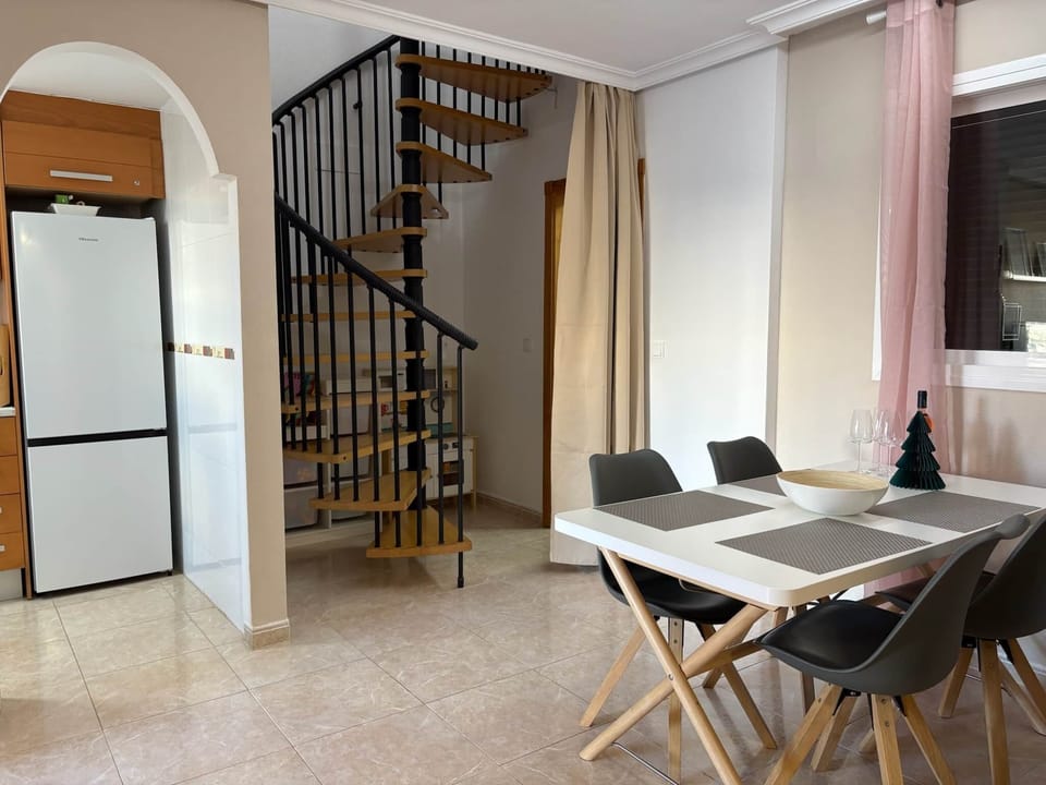 Dining area with access to the roof terrace