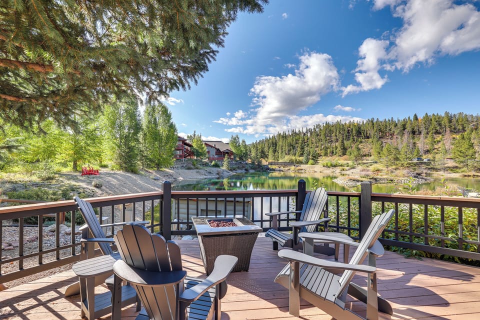 Deck | Fire Pit