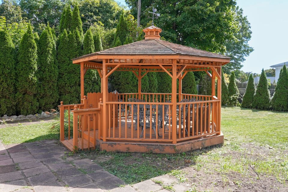 Gazebo