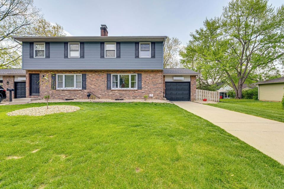 Worthington Vacation Rental | 3BR | 1.5BA | Stairs Required | 1,400 Sq Ft