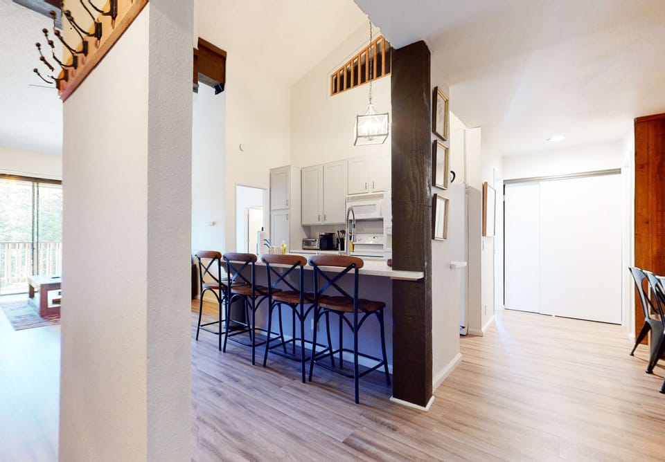 Counter seating at the kitchen counter