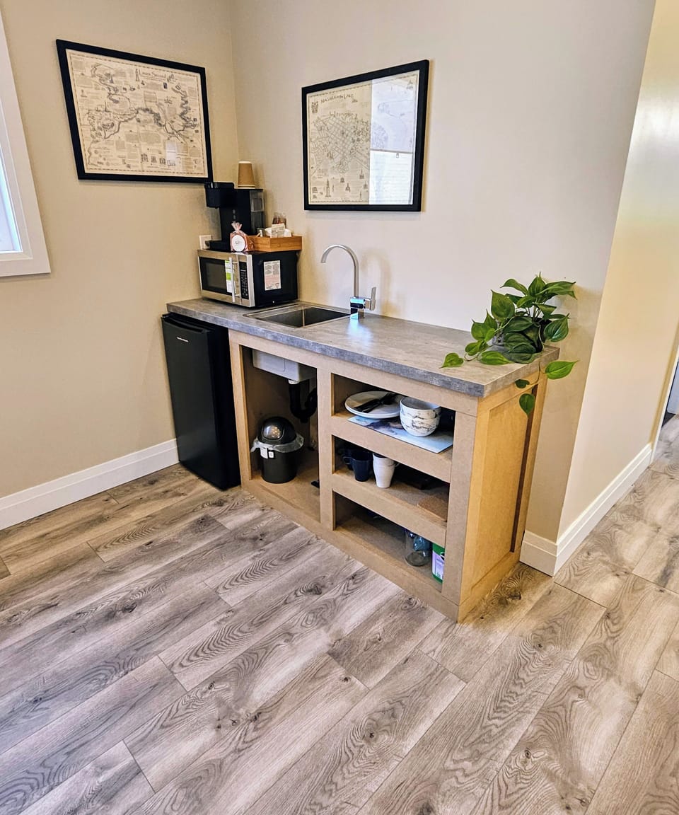 Kitchenette