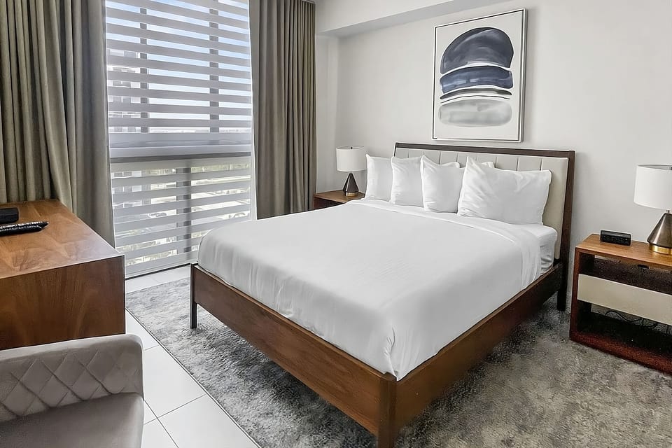 Comfortable Unit with Queen bed