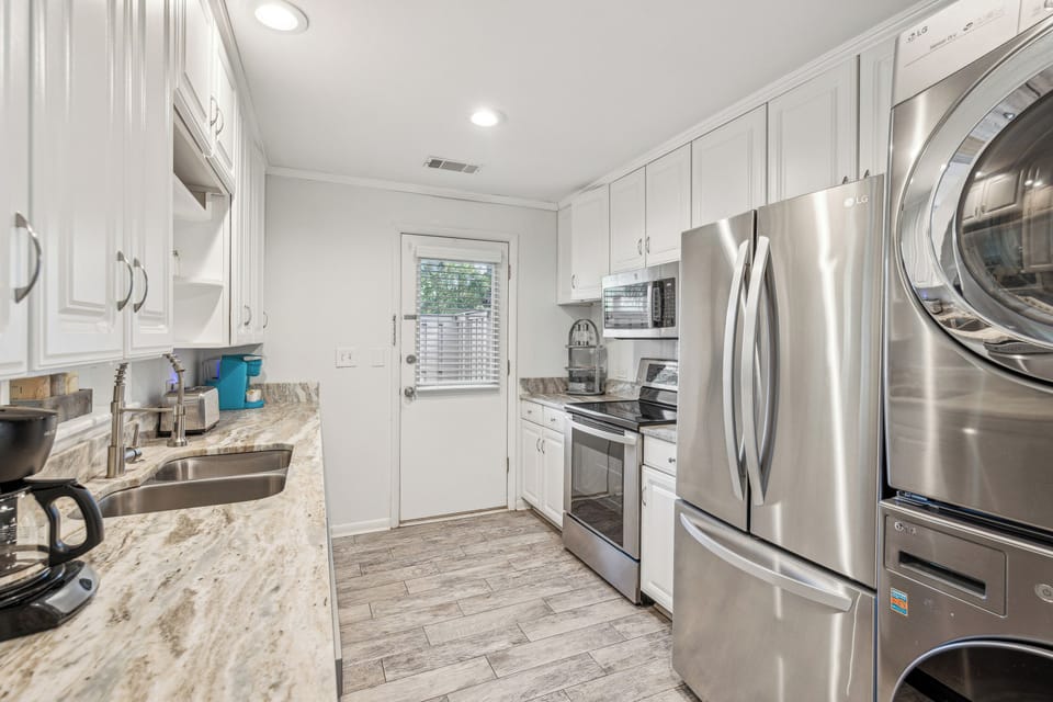 Fully equipped kitchen