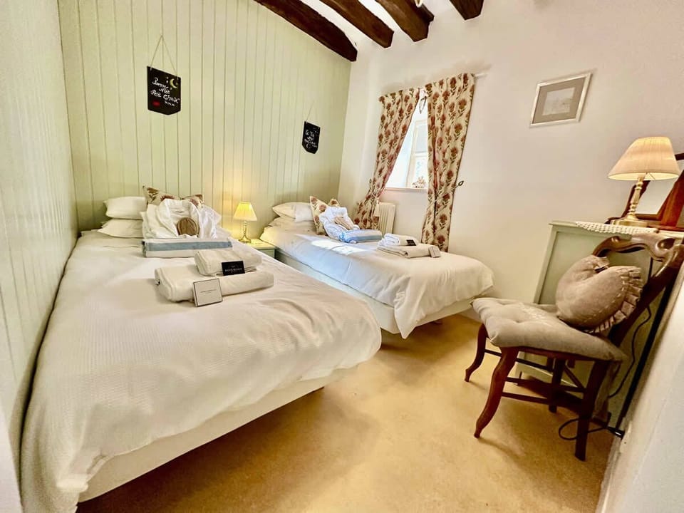 The Farm House Twin Bedroom