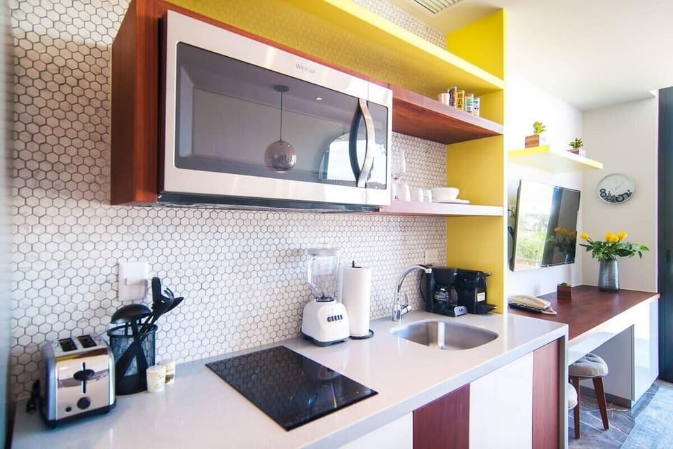 Cook a full meal or blend up a tropical smoothie