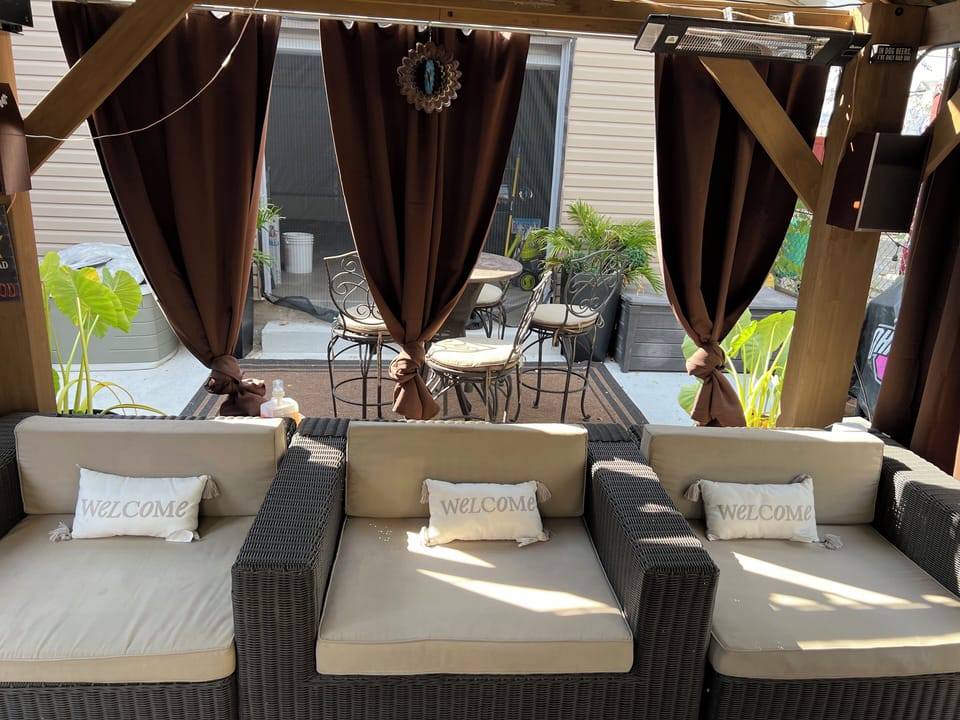 Outdoor dining