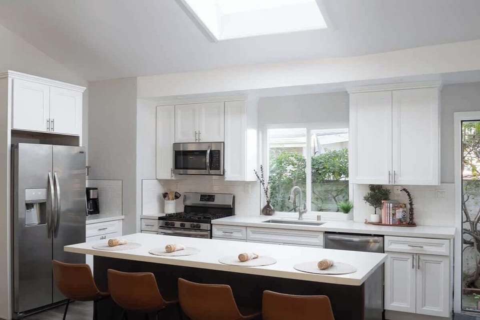 Fully equipped kitchen with everything needed to make a home cooked meal.