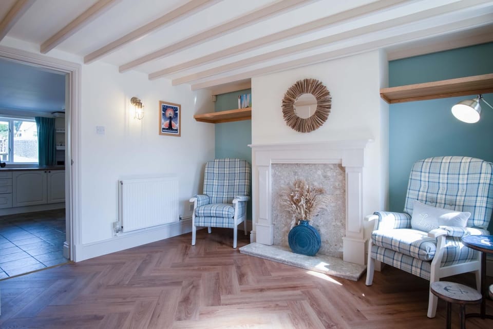 The Cross - 4 Bedroom Cottage - Llangennith (6196)