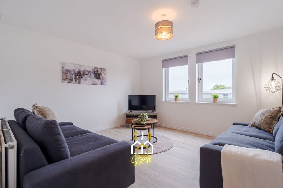 Living Room / Lounge