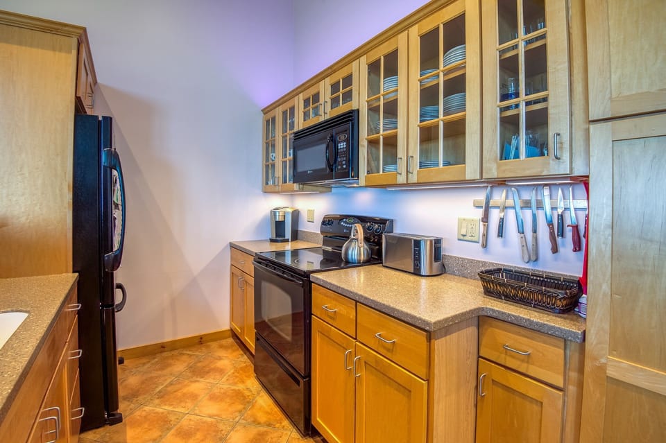 Fully equipped kitchen