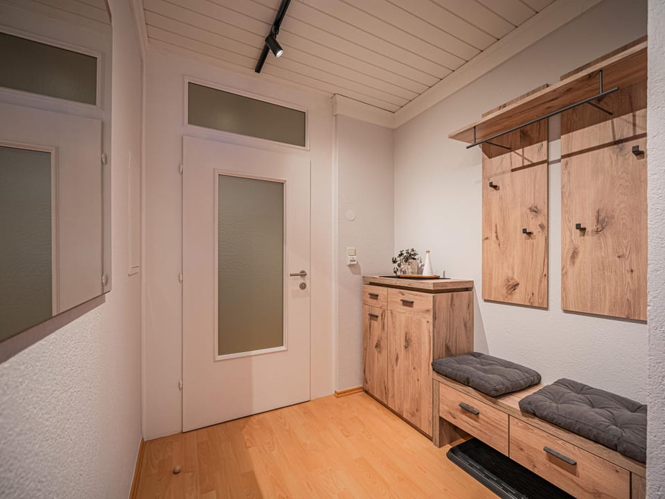 Entrance / Reception