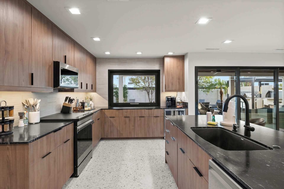 Fully equipped modern kitchen, perfect for culinary creations.