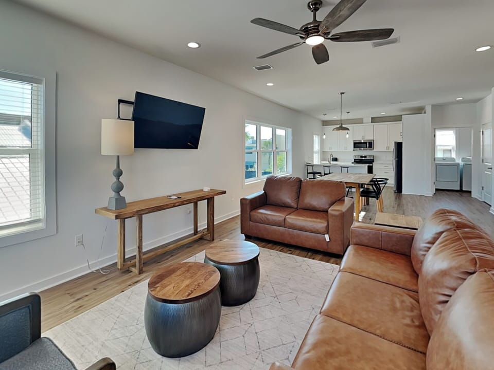 Living Area - Second Floor