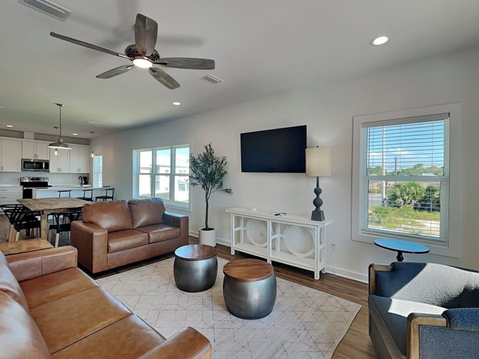 Living Area - Second Floor