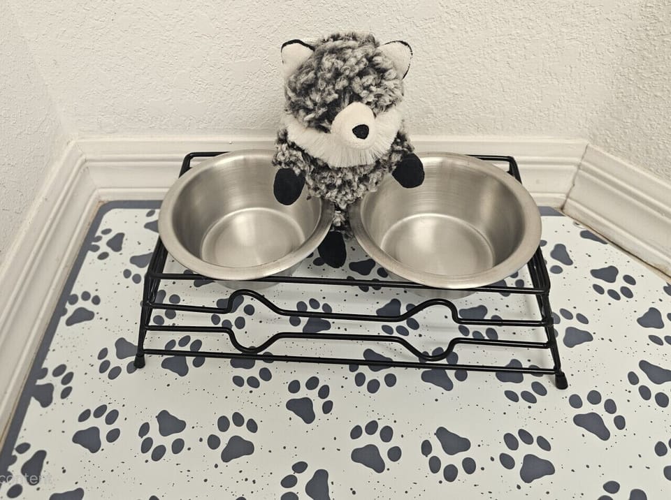 Your furry family member is invited too! Bring the pup!