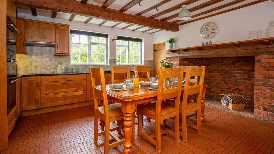 The traditional kitchen is well-equipped