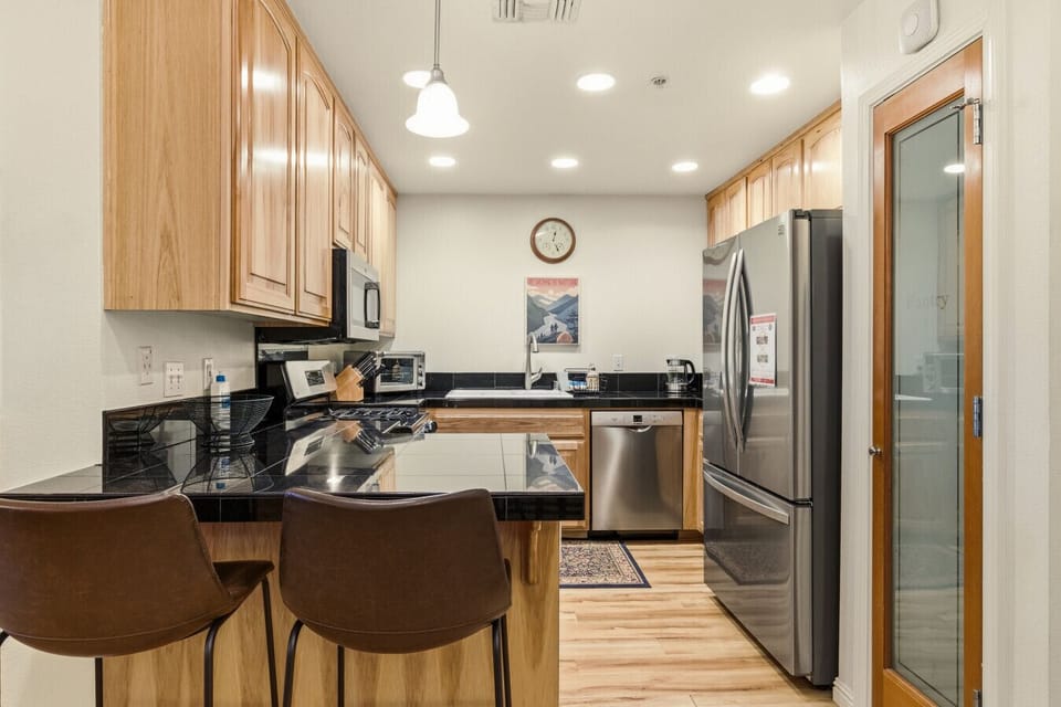A Modern Kitchen Perfect for Cooking