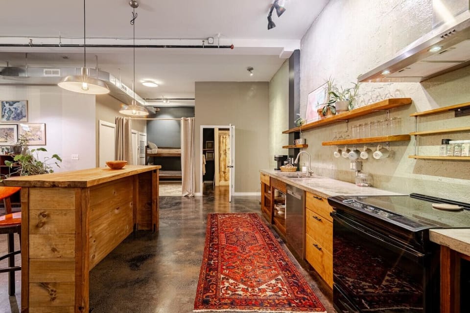 Private kitchen