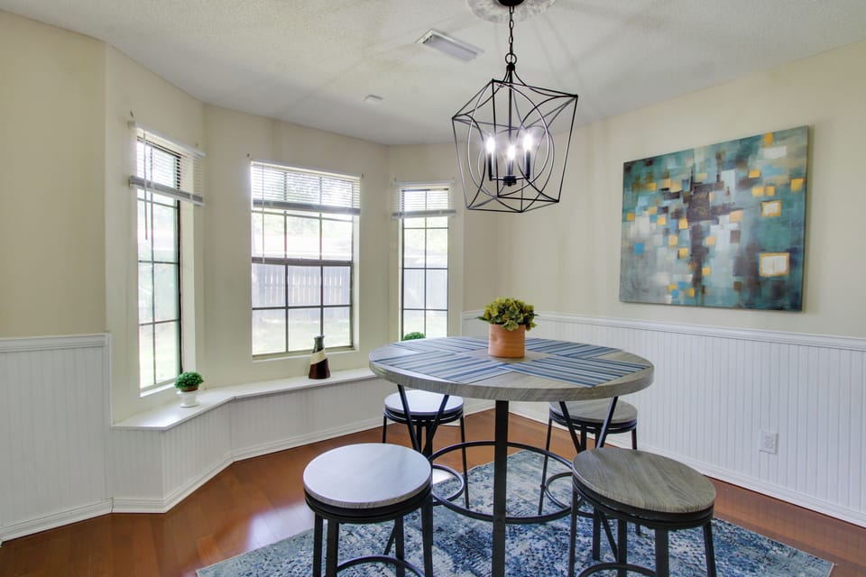Dining Area | Dishware/Flatware | Trash Bags/Paper Towels | High Chair