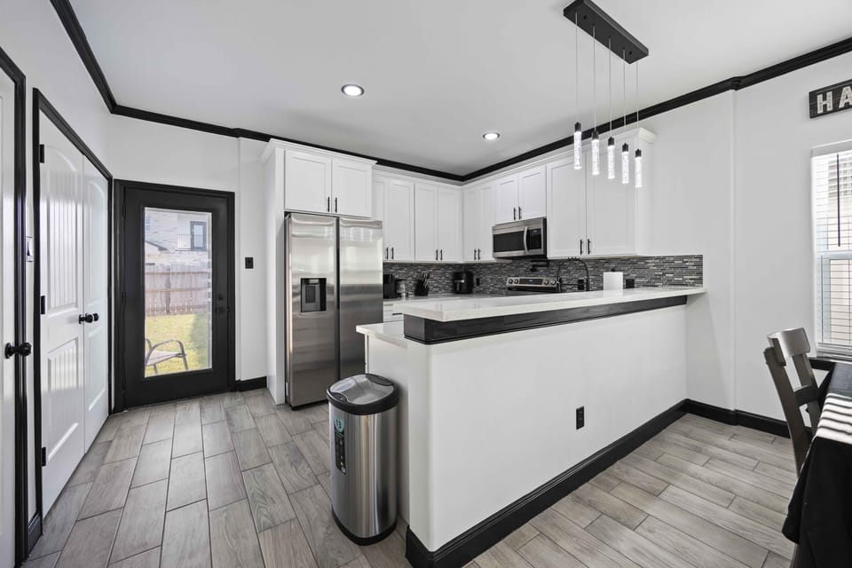 kitchen bar area