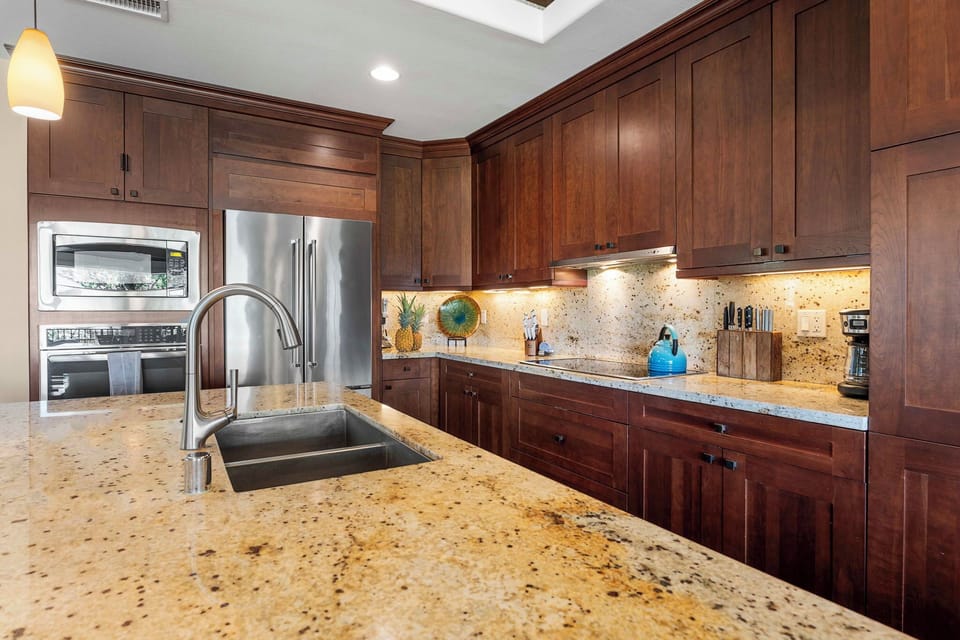 Well-equipped kitchen