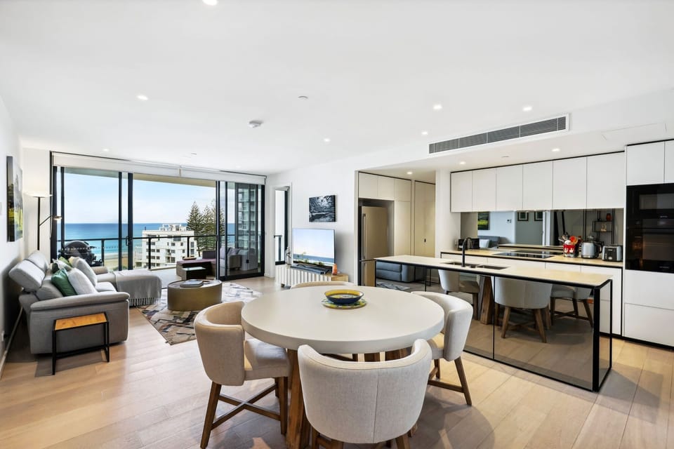 Living/Dining/Kitchen Area