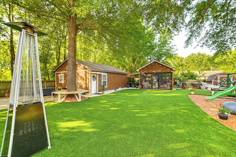 Clarksville Vacation Rental | 1BR | 1BA | 641 Sq Ft | Step-Free Access