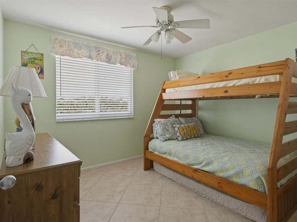 guest bedroom #2