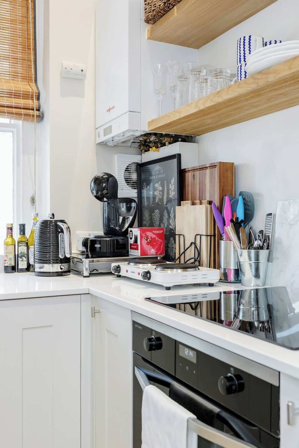 Rooms: Kitchen