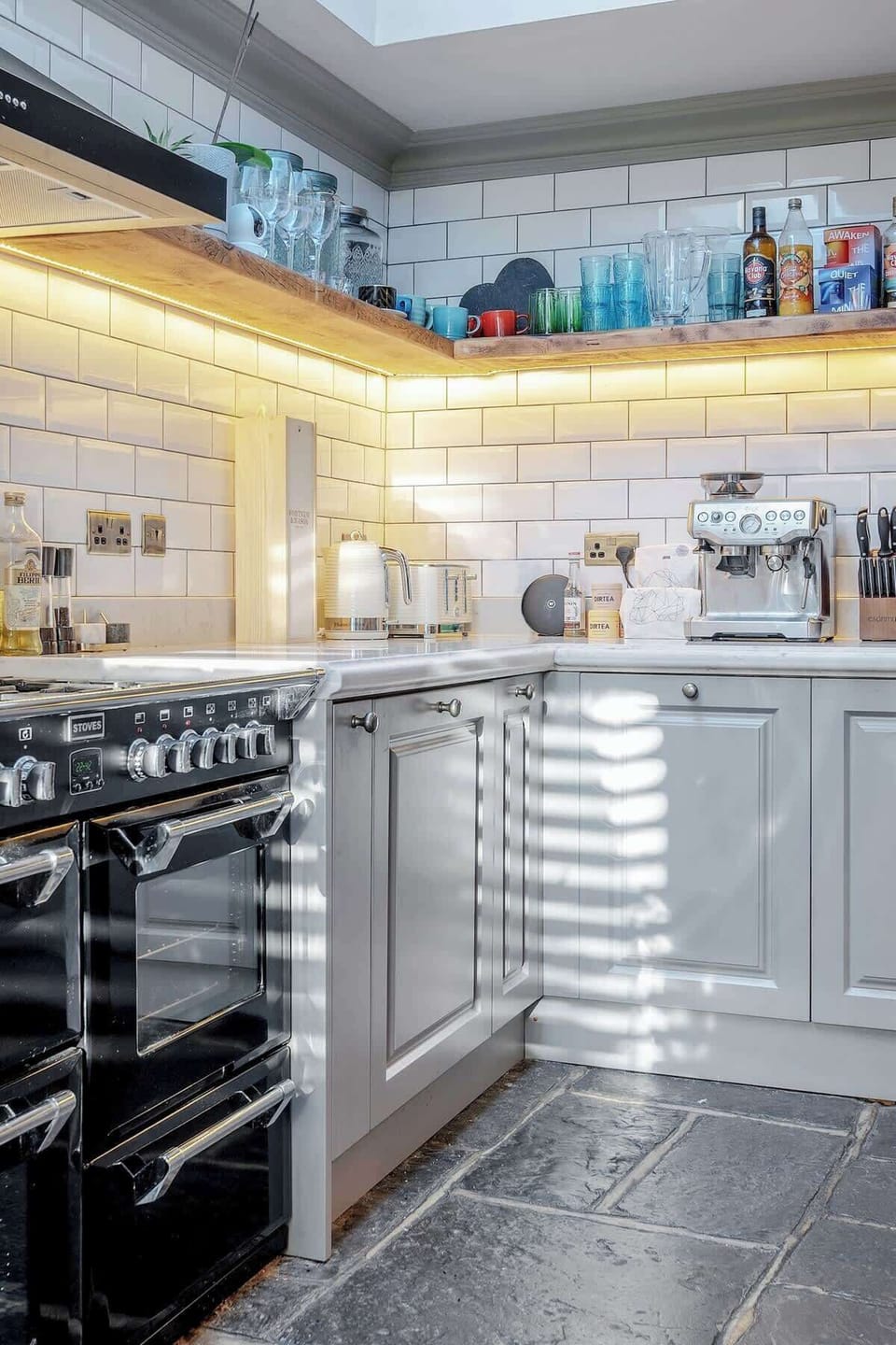 Rooms: Kitchen