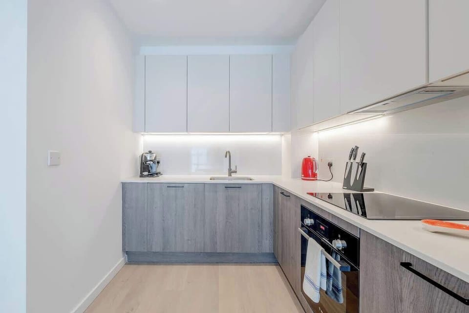 Rooms: Kitchen